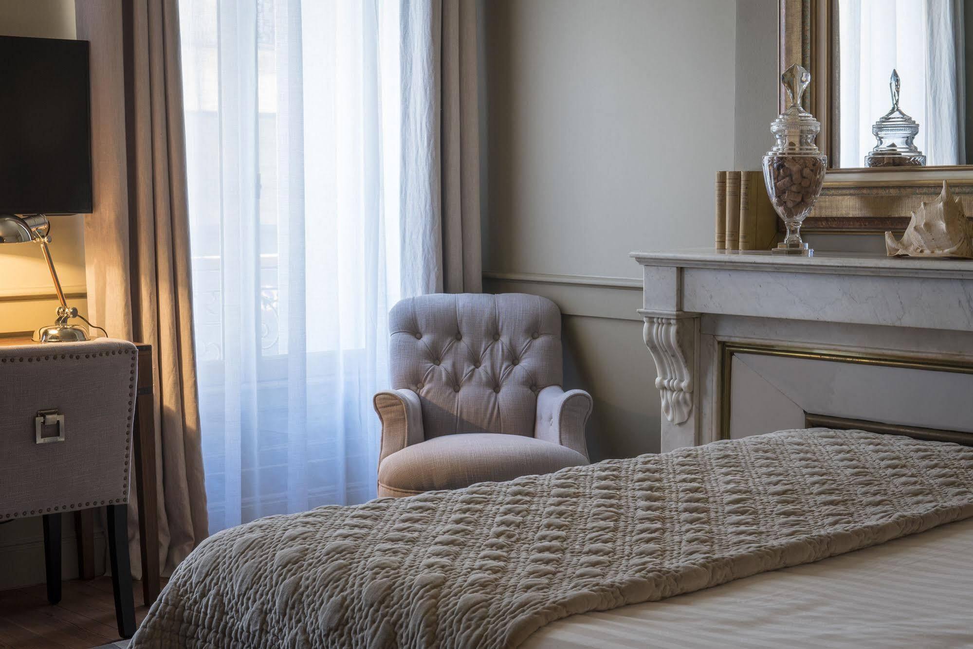 Le Clos D'Emile Bed & Breakfast Bordeaux Exterior photo